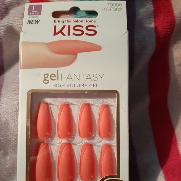 SALE!! Brand New False Nails - Picture 1 of 1